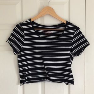90s scoop striped crop top